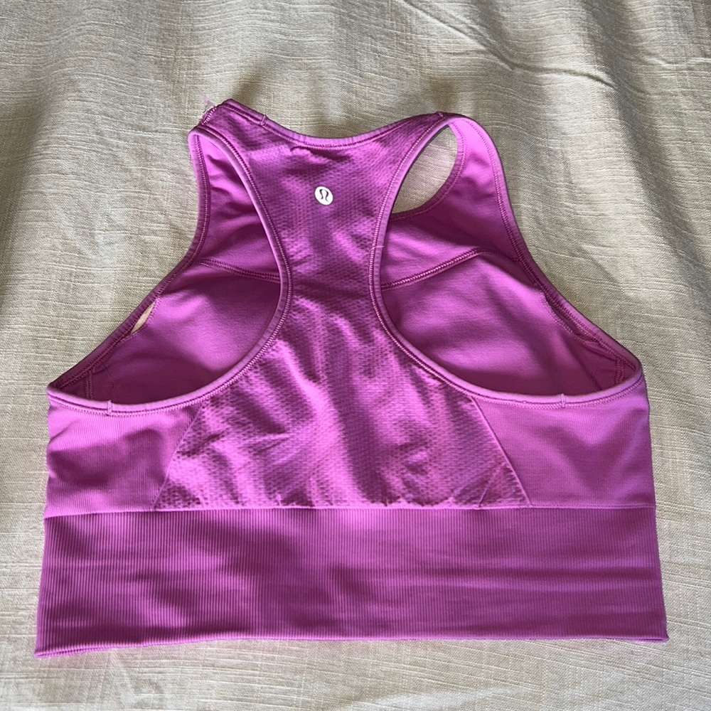 Lululemon sports bra size 8 pink